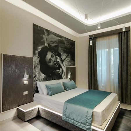 Via Veneto Luxury Suites โรม ภายนอก รูปภาพ