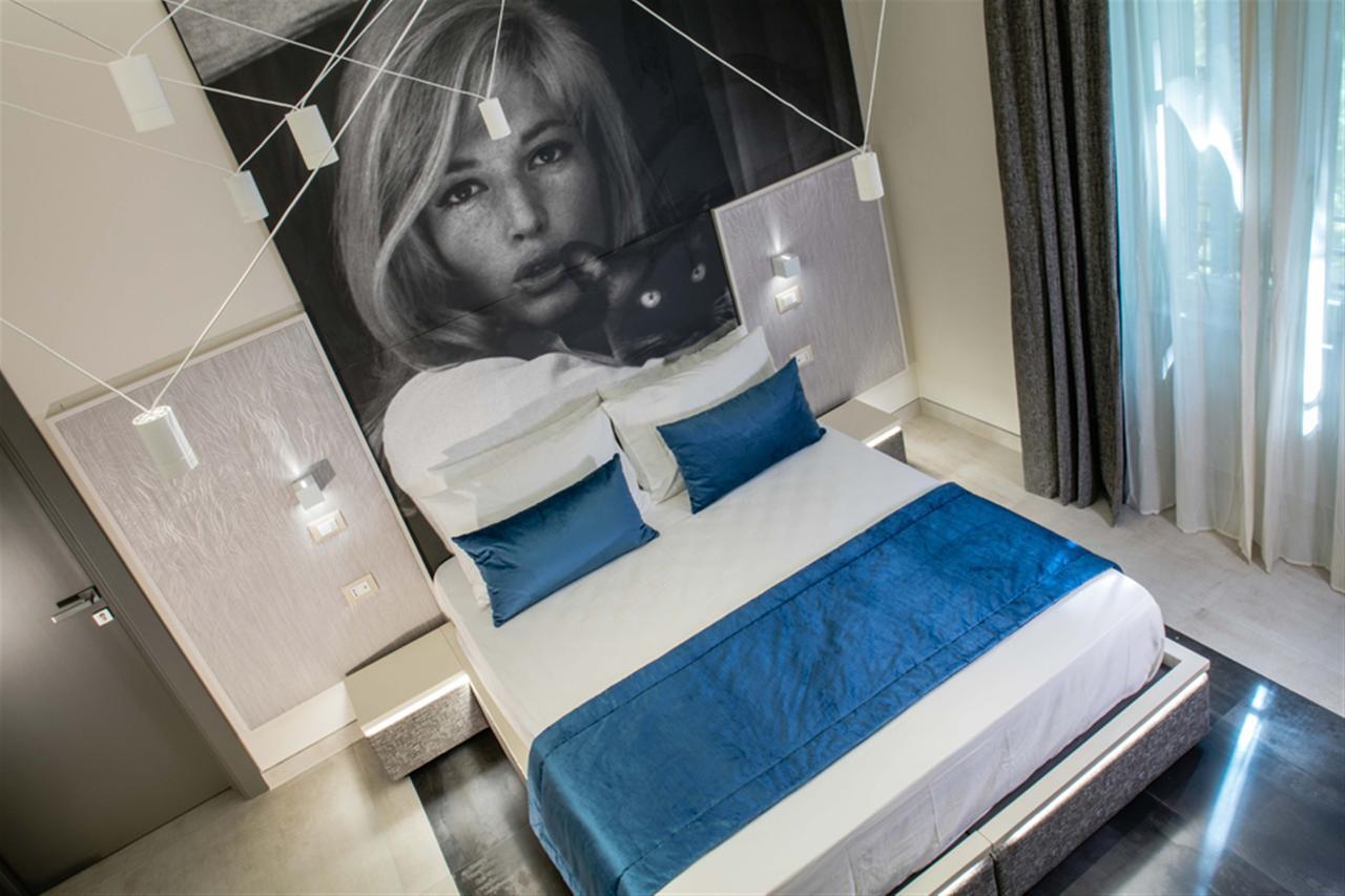 Via Veneto Luxury Suites โรม ภายนอก รูปภาพ