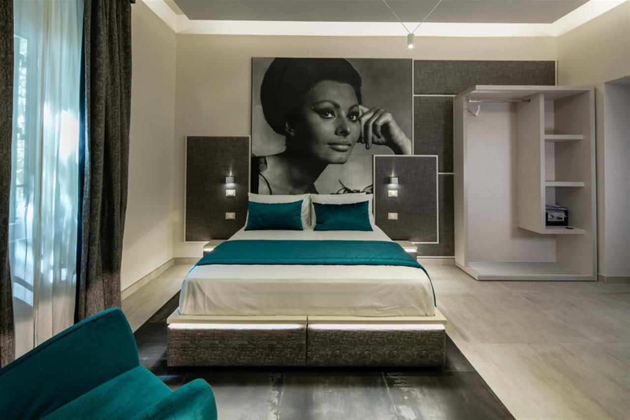 Via Veneto Luxury Suites โรม ภายนอก รูปภาพ