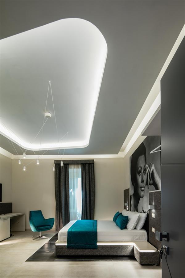 Via Veneto Luxury Suites โรม ภายนอก รูปภาพ